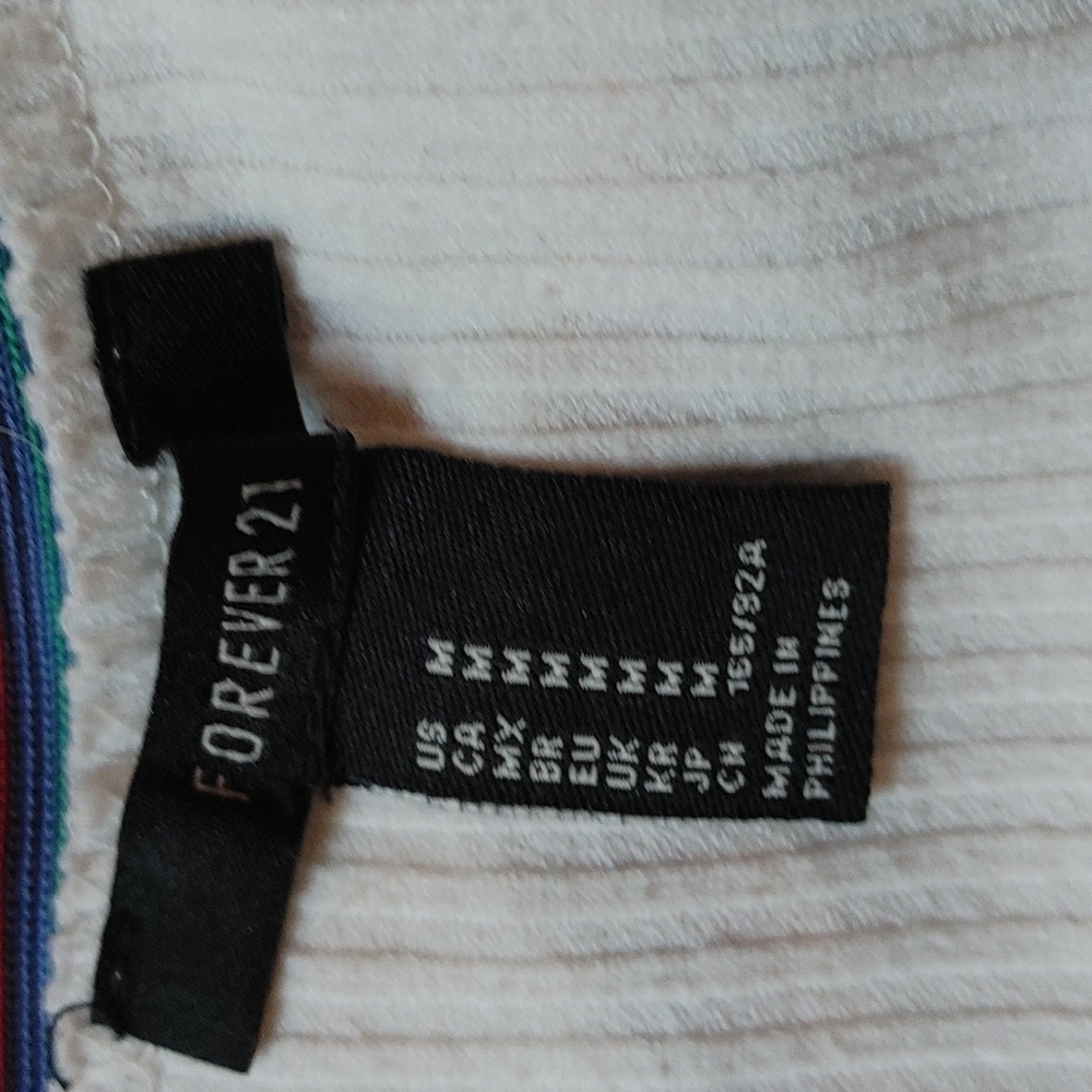 Forever 21 halter top - Picture 4 of 4